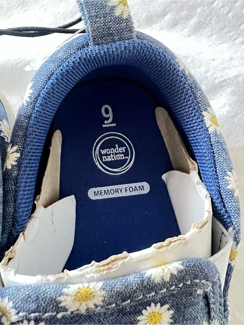 Wonder Nation Blue Daisy Slip-On Memory Foam Shoes